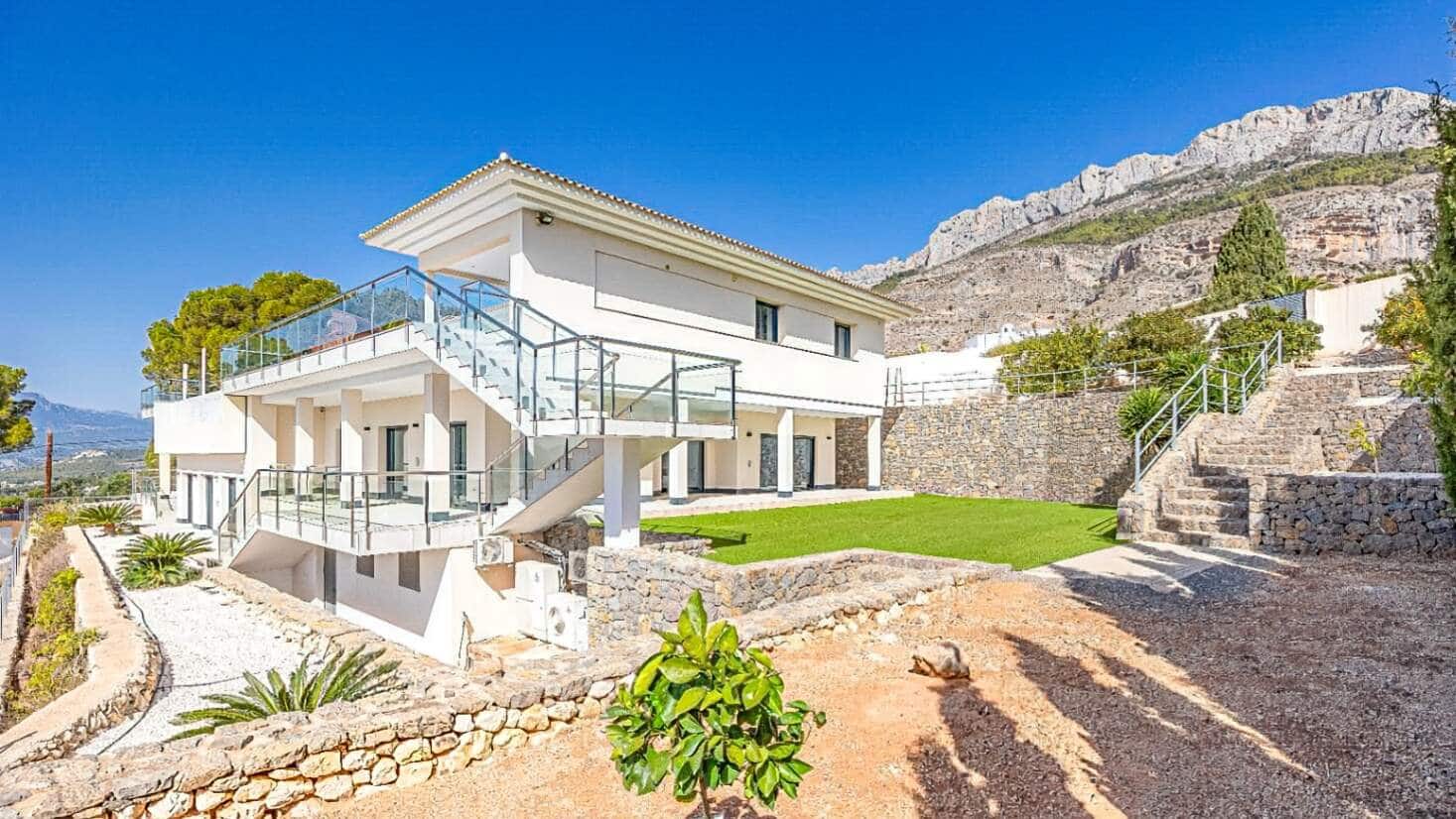 5 quarto Moradia para venda em Altea com piscina garagem - 3 500 000 € (Ref: 9536694)