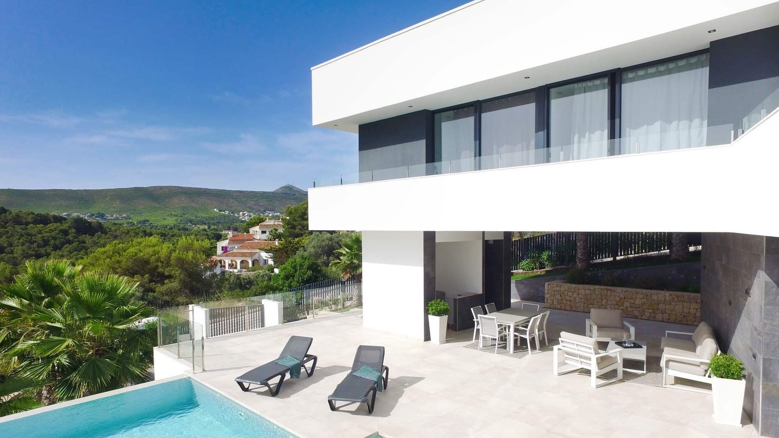 Chalet de 3 habitaciones en Javea / Xàbia en venta con piscina garaje - 1.620.000 € (Ref: 9536696)