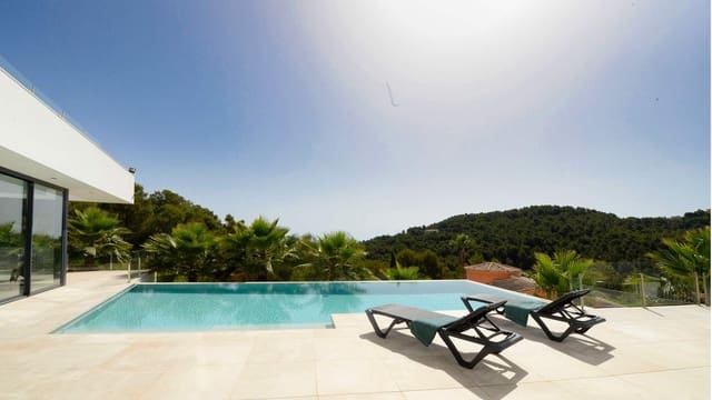 Chalet de 3 habitaciones en Javea / Xàbia en venta con piscina garaje - 1.620.000 € (Ref: 9536696)