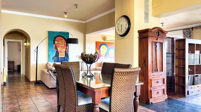 3 soveværelse Villa til salg i Moraira, Teulada-Moraira med swimmingpool garage - € 998.000 (Ref: 9536697)