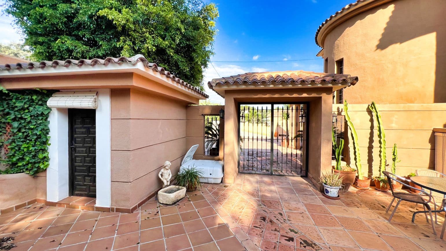 3 soveværelse Villa til salg i Moraira med swimmingpool garage - € 998.000 (Ref: 9536697)