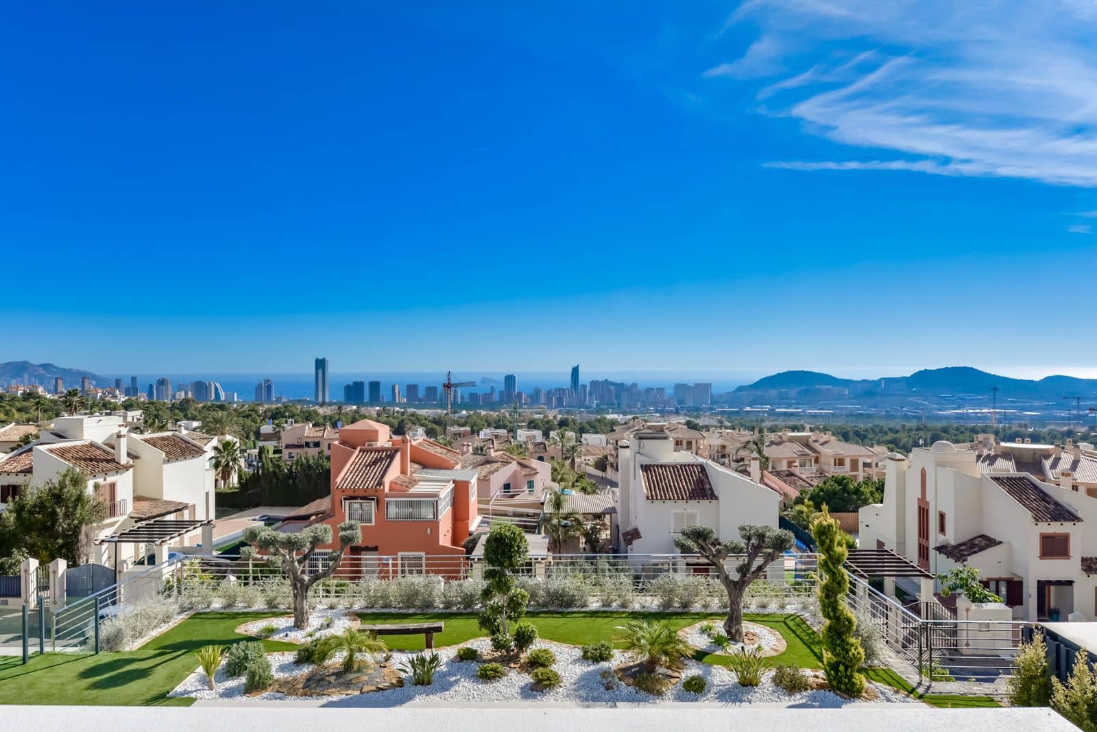 7 quarto Moradia para venda em Finestrat com piscina garagem - 4 450 000 € (Ref: 9536698)