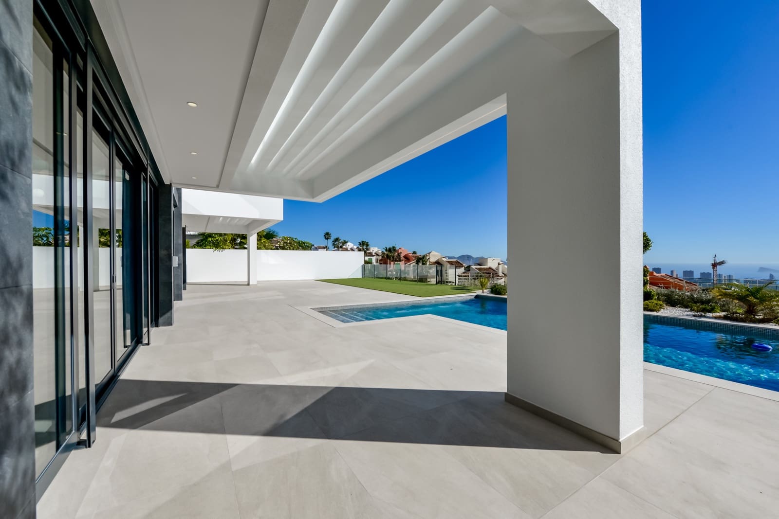 7 quarto Moradia para venda em Finestrat com piscina garagem - 4 450 000 € (Ref: 9536698)