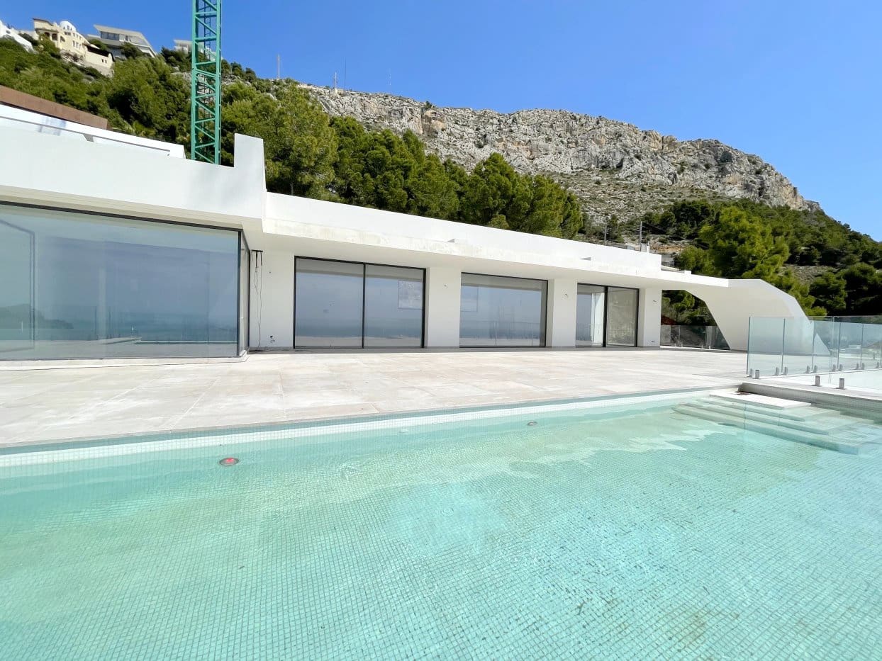 5 quarto Moradia para venda em Altea com piscina garagem - 5 700 000 € (Ref: 9536700)