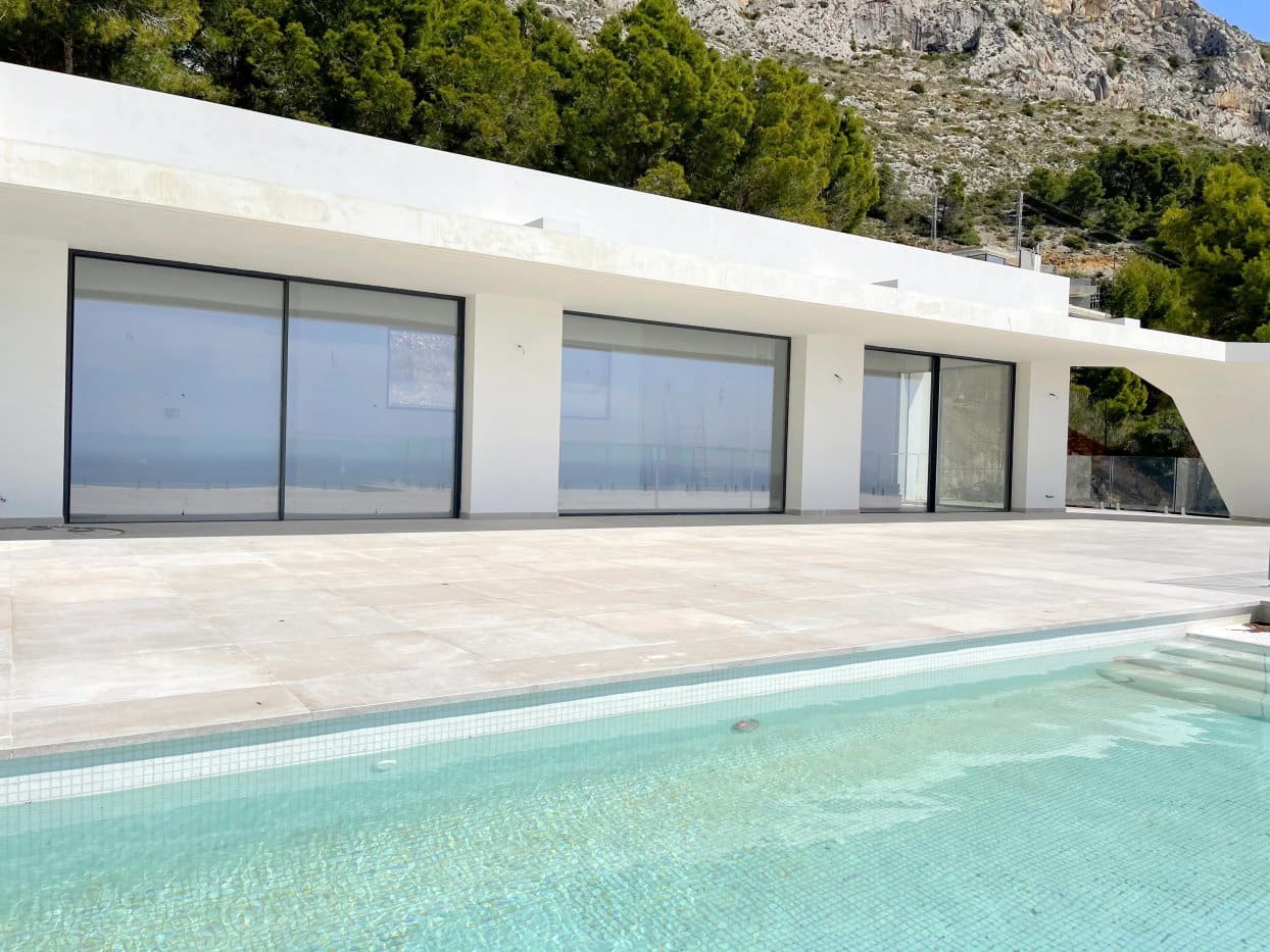 5 quarto Moradia para venda em Altea com piscina garagem - 5 700 000 € (Ref: 9536700)