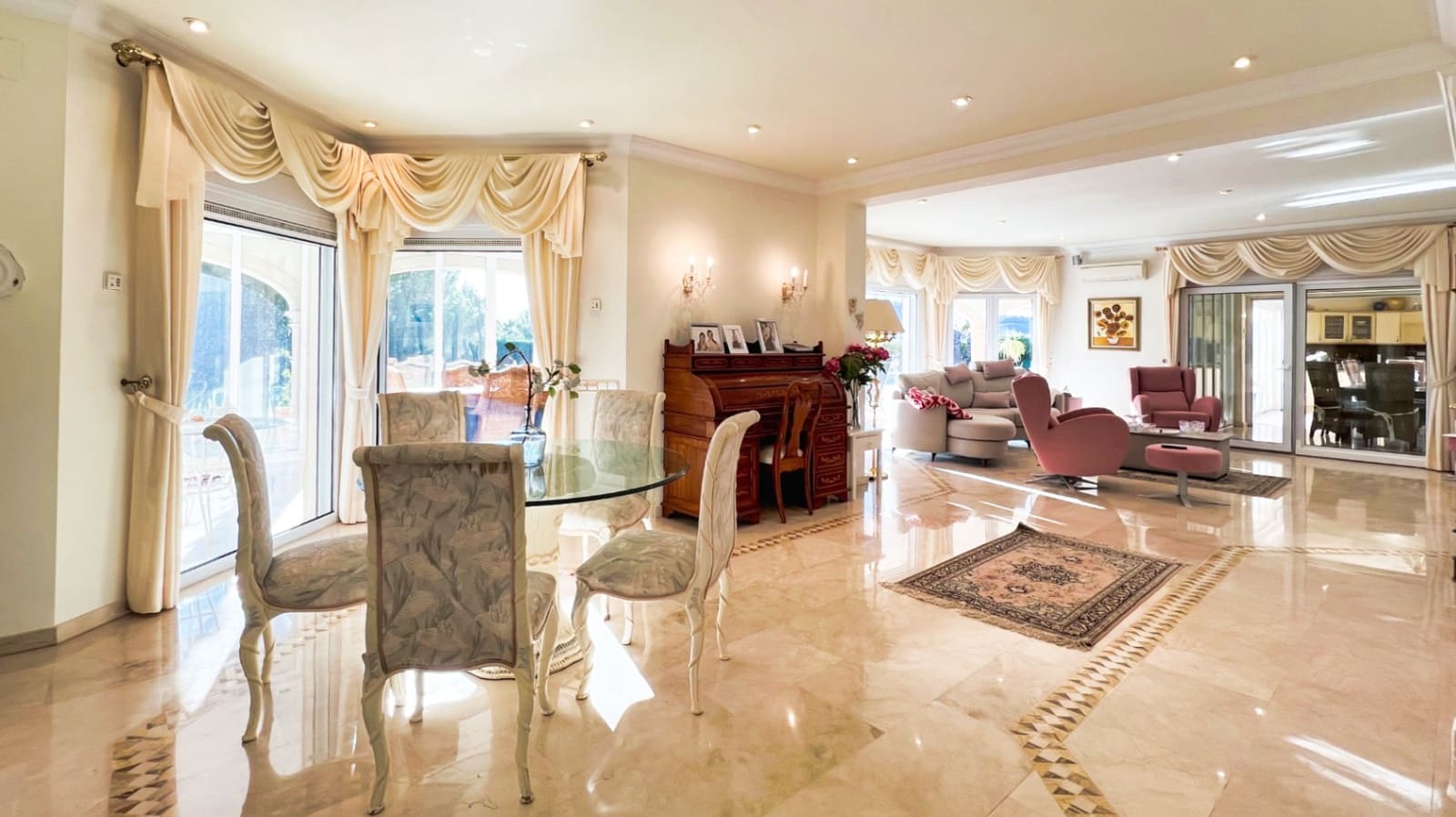 6 slaapkamer Villa te koop in Altea met zwembad garage - € 2.995.000 (Ref: 9536702)