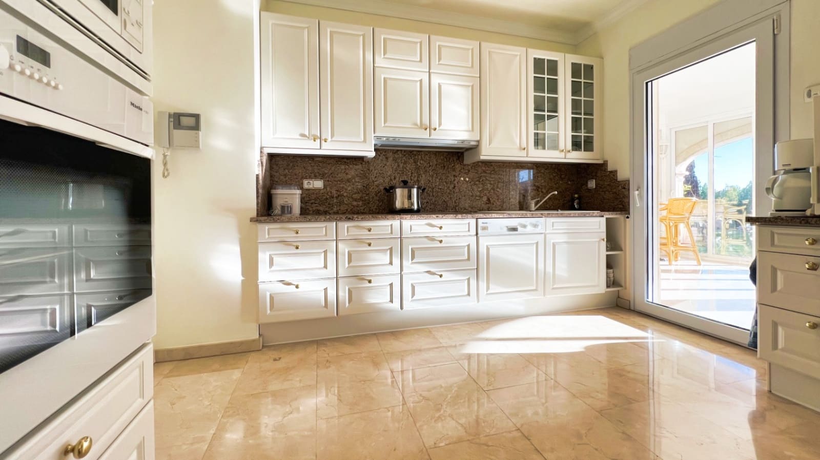 6 slaapkamer Villa te koop in Altea met zwembad garage - € 2.995.000 (Ref: 9536702)