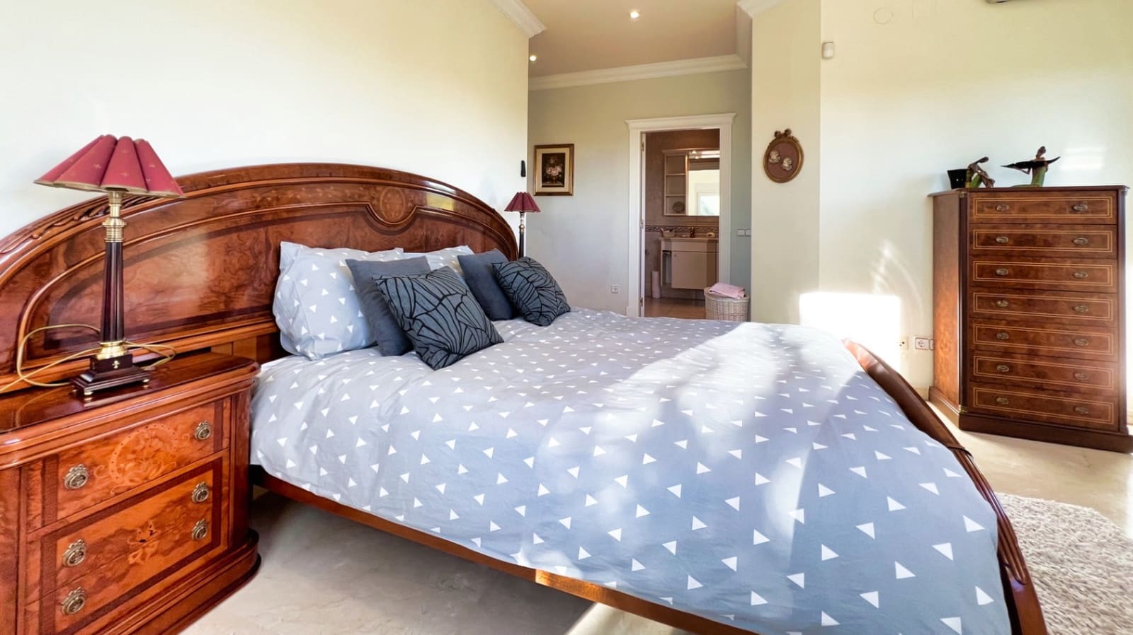 6 slaapkamer Villa te koop in Altea met zwembad garage - € 2.995.000 (Ref: 9536702)