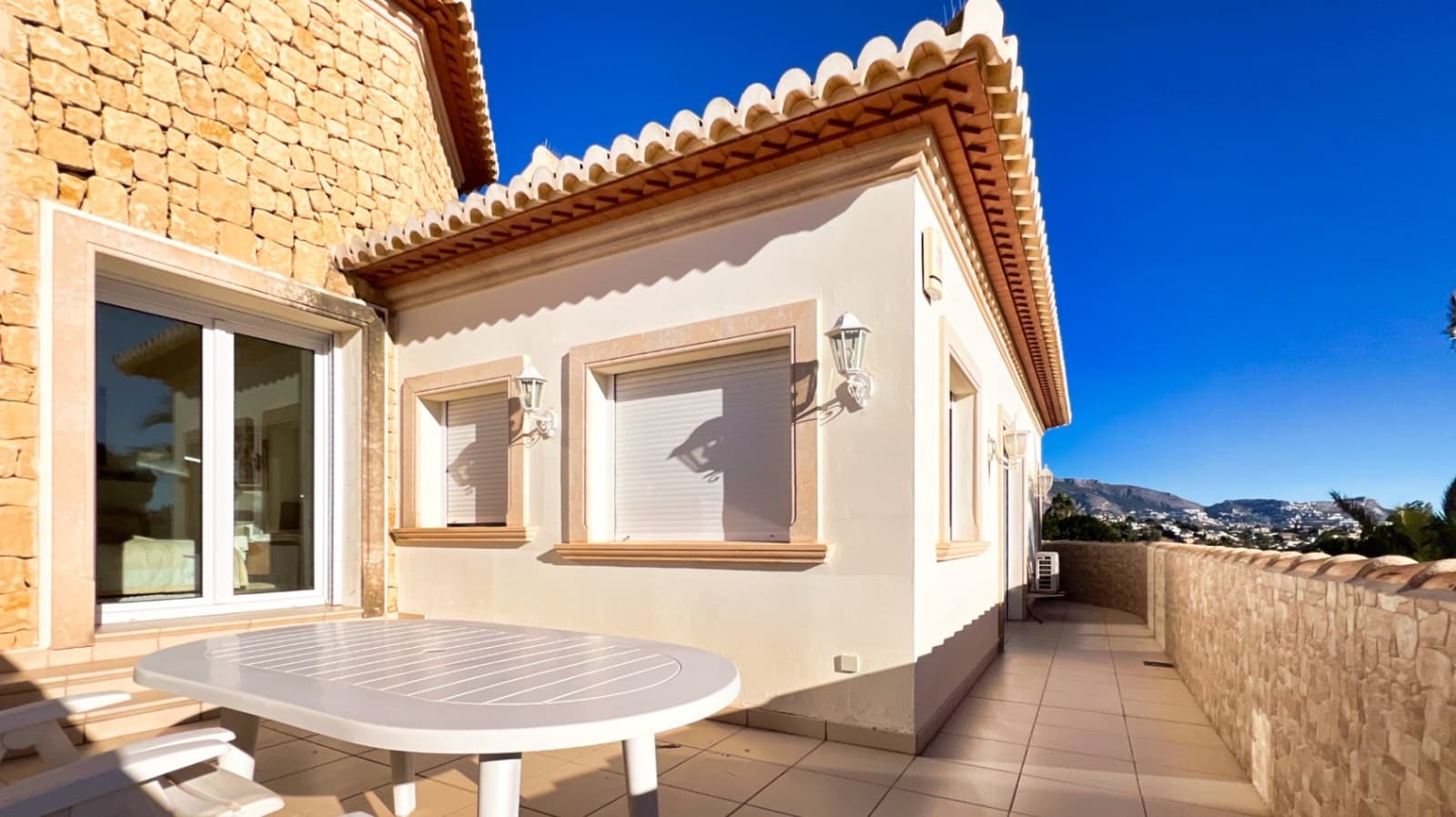 6 slaapkamer Villa te koop in Altea met zwembad garage - € 2.995.000 (Ref: 9536702)