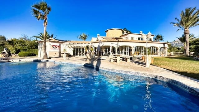 6 slaapkamer Villa te koop in Altea met zwembad garage - € 2.995.000 (Ref: 9536702)