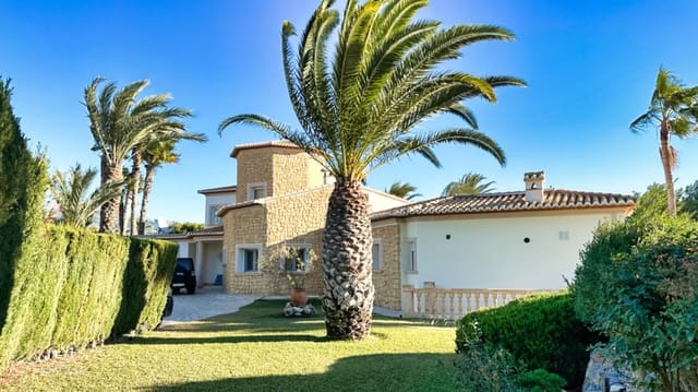6 slaapkamer Villa te koop in Altea met zwembad garage - € 2.995.000 (Ref: 9536702)