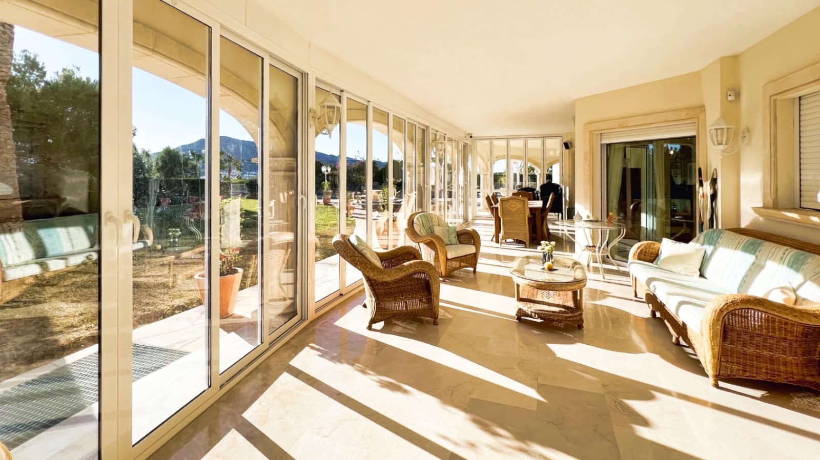 6 slaapkamer Villa te koop in Altea met zwembad garage - € 2.995.000 (Ref: 9536702)