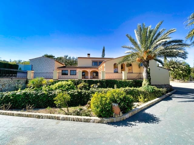 6 sypialnia Finka/Dom wiejski na sprzedaż w Benissa z basenem garażem - 1 900 000 € (Ref: 9539086)