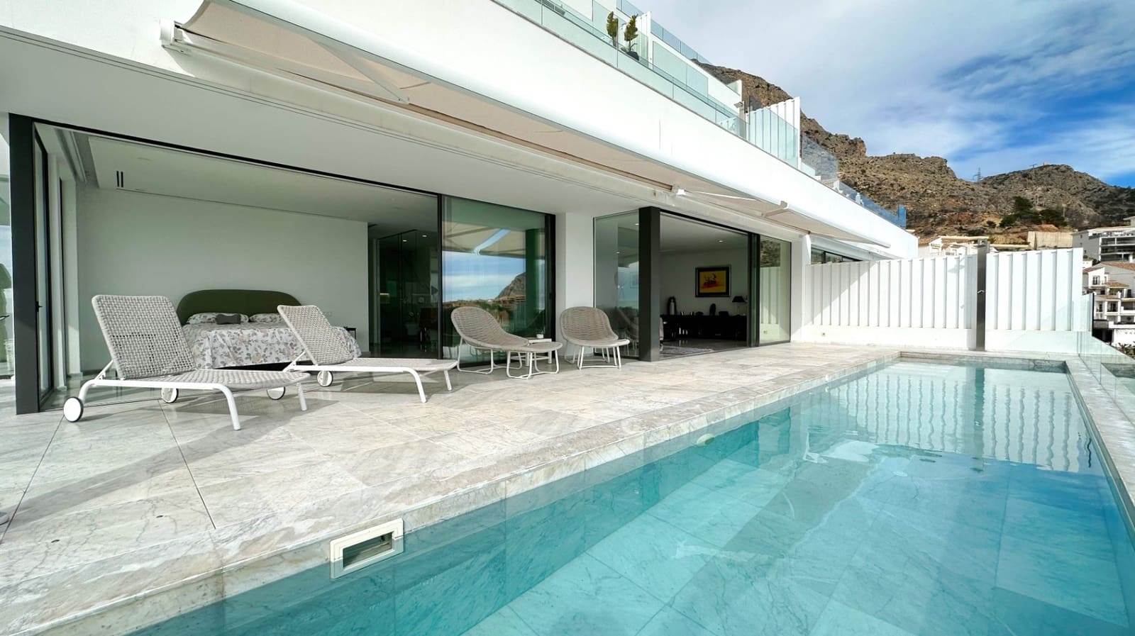 2 bedroom Apartment for sale in Altea with pool - € 1,495,000 (Ref: 9609593)