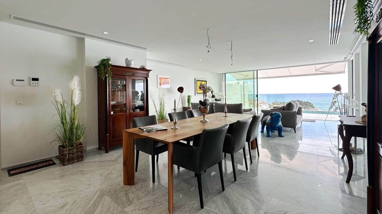 2 bedroom Apartment for sale in Altea with pool - € 1,495,000 (Ref: 9609593)