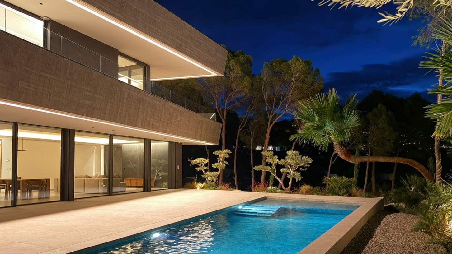 4 bedroom Villa for sale in Altea with pool garage - € 2,345,000 (Ref: 9609594)