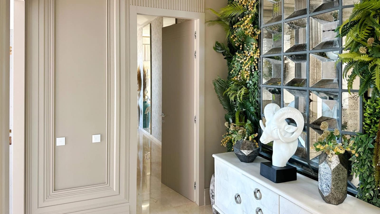 4 soveværelse Villa til salg i Altea med swimmingpool - € 3.600.000 (Ref: 9610526)