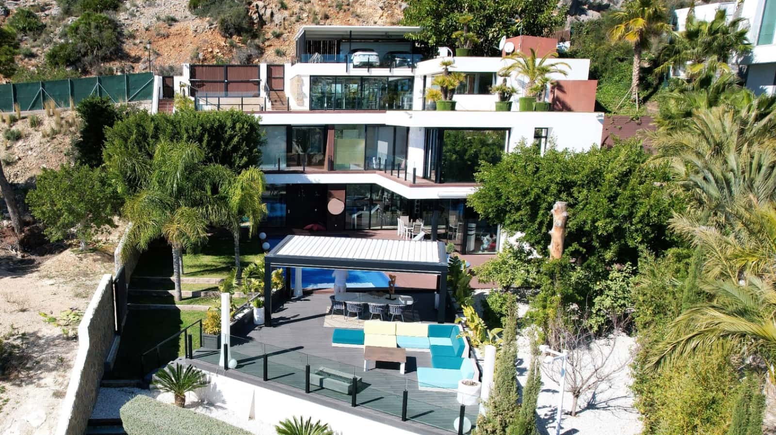4 soveværelse Villa til salg i Altea med swimmingpool - € 3.600.000 (Ref: 9610526)