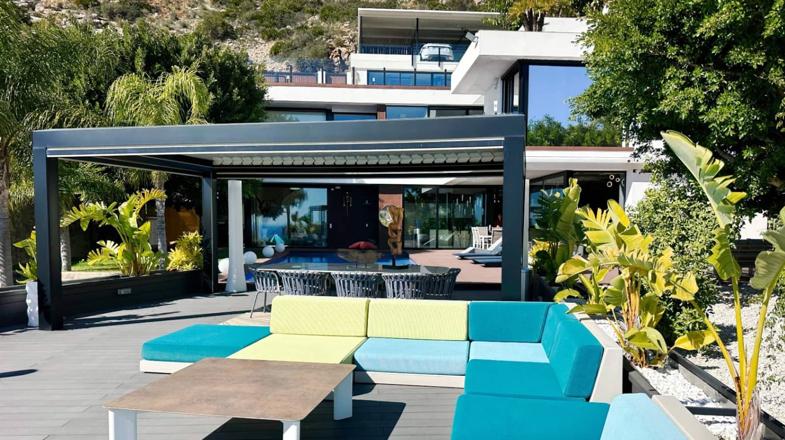 4 soveværelse Villa til salg i Altea med swimmingpool - € 3.600.000 (Ref: 9610526)