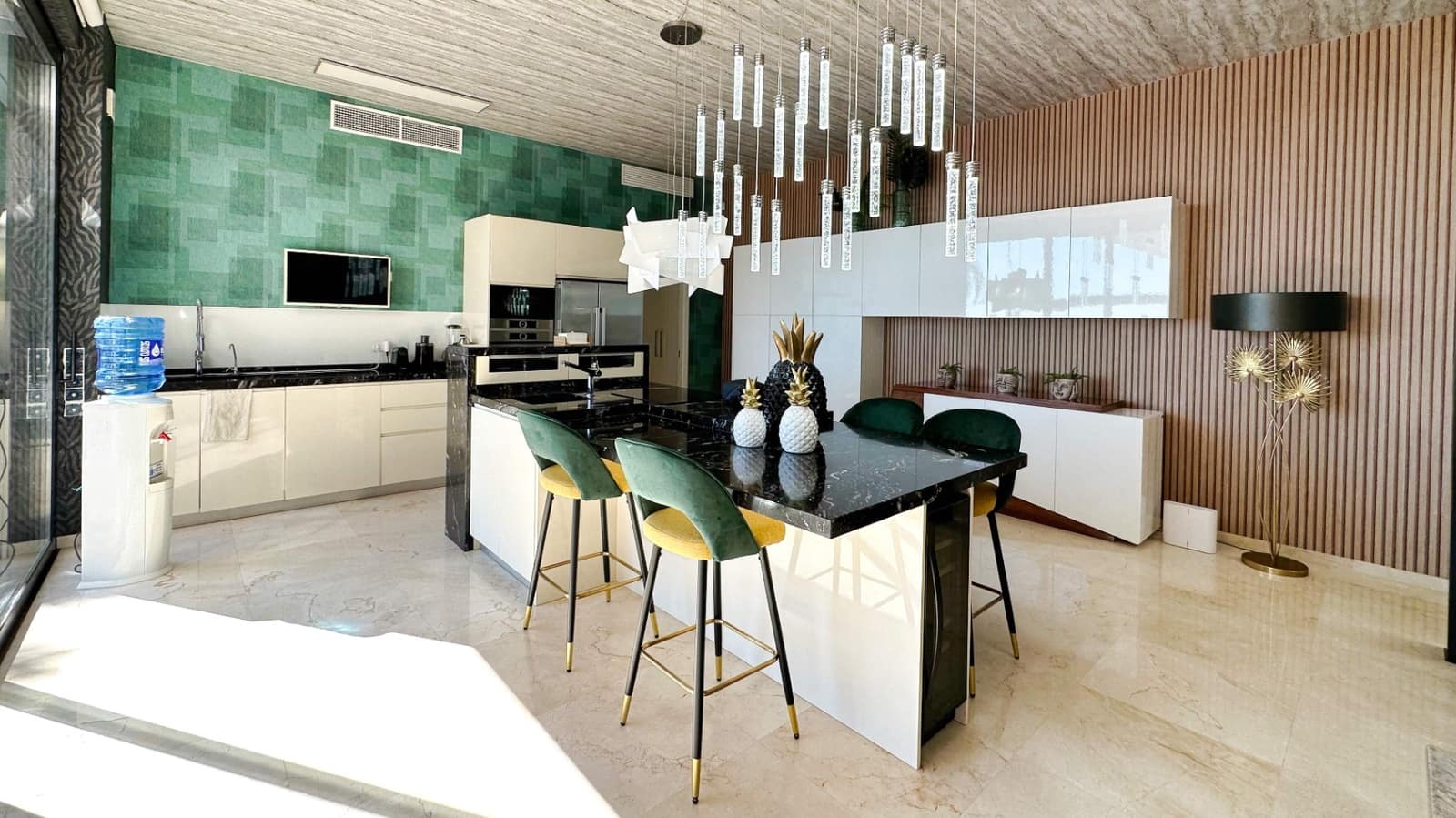 4 soveværelse Villa til salg i Altea med swimmingpool - € 3.600.000 (Ref: 9610526)