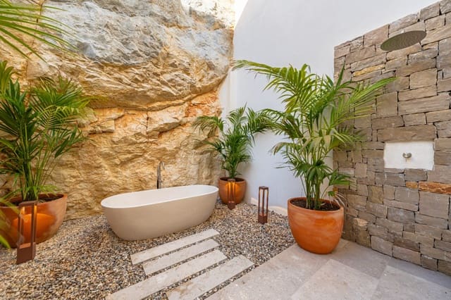 5 soverom Villa til salgs i Javea / Xàbia med svømmebasseng - € 3 550 000 (Ref: 9632826)