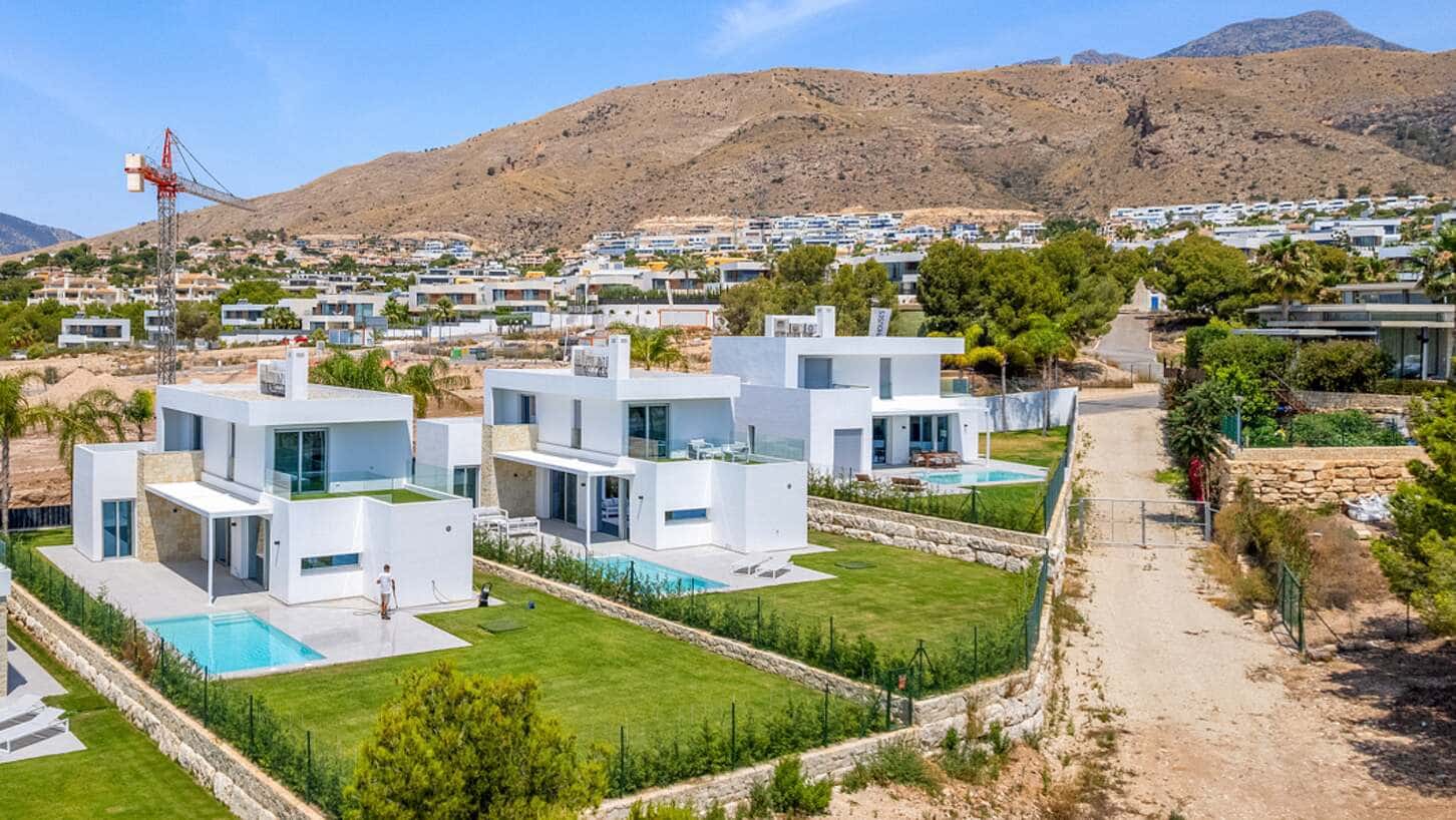 3 bedroom Villa for sale in Finestrat with pool - € 885,000 (Ref: 9646442)