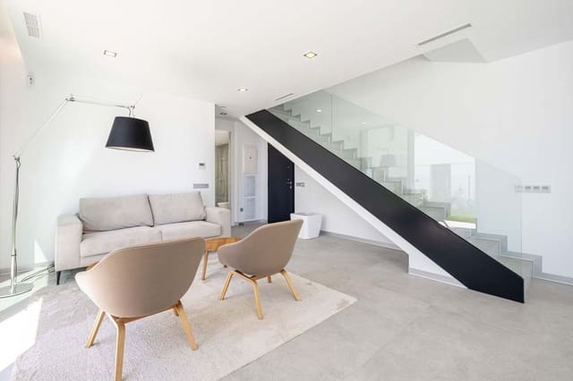 3 quarto Moradia para venda em Finestrat com piscina - 735 000 € (Ref: 9650499)