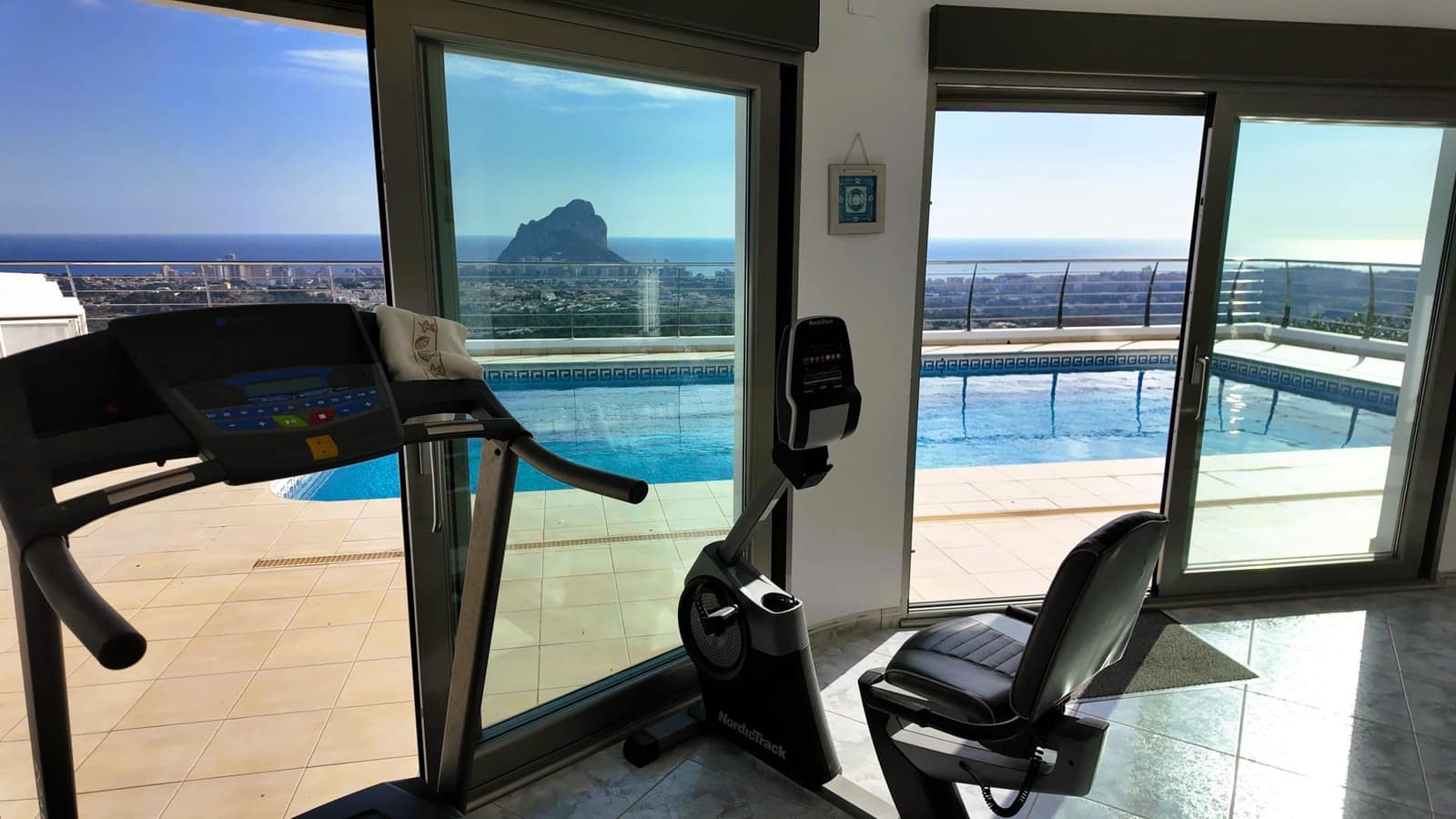 8 soveværelse Villa til salg i Calpe / Calp med swimmingpool - € 1.450.000 (Ref: 9656805)