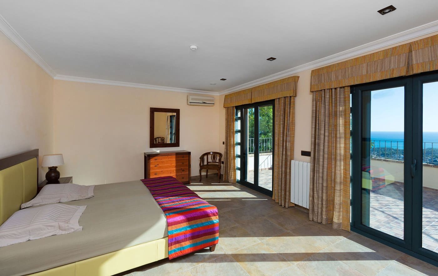 6 slaapkamer Villa te koop in Benissa met zwembad - € 2.950.000 (Ref: 9663727)