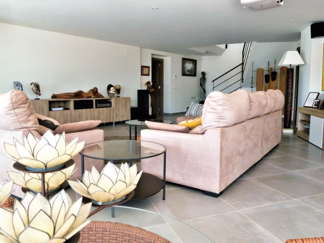 5 makuuhuone Huvila myytävänä paikassa Altea mukana uima-altaan - 2 700 000 € (Ref: 9663728)