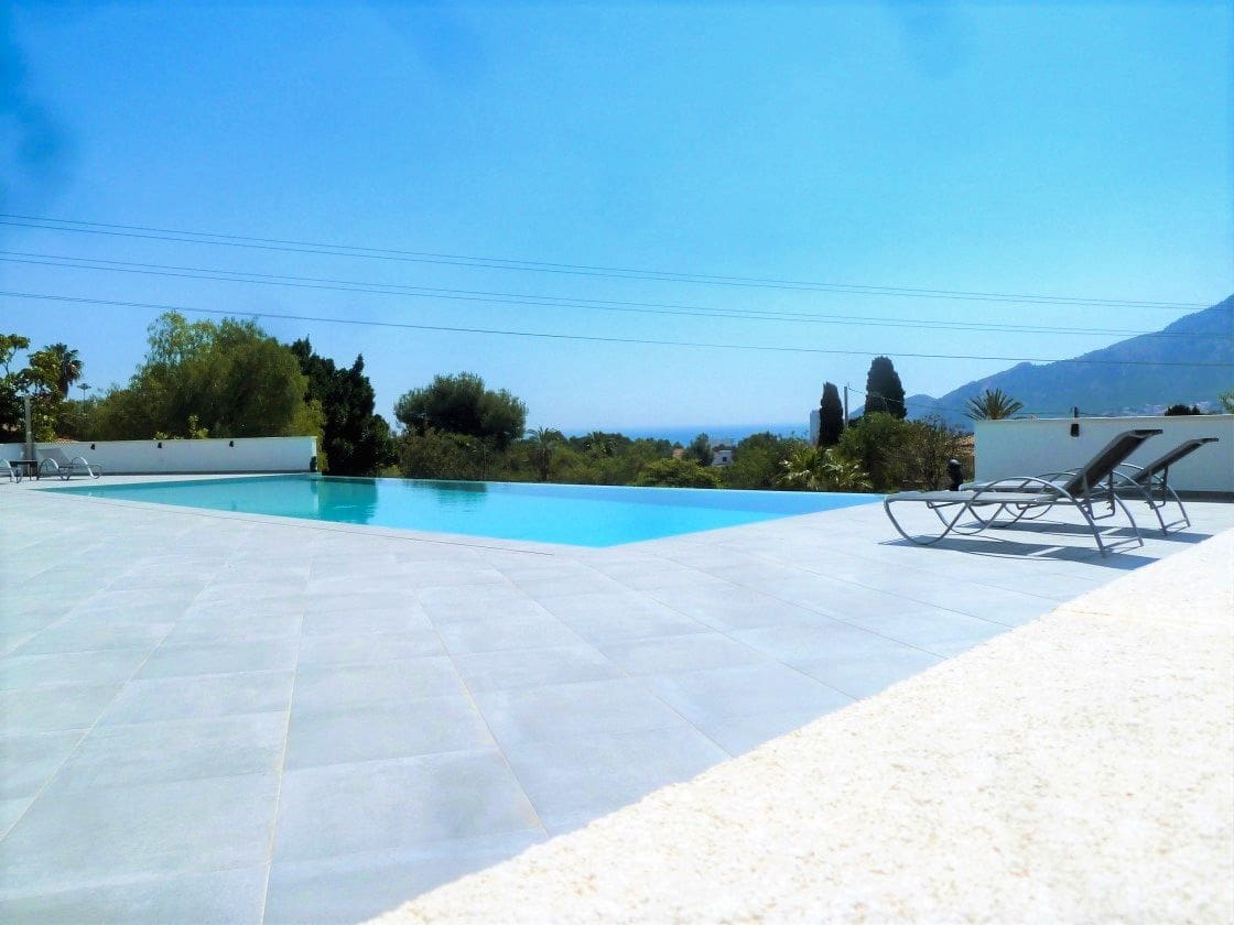 5 makuuhuone Huvila myytävänä paikassa Altea mukana uima-altaan - 2 700 000 € (Ref: 9663728)