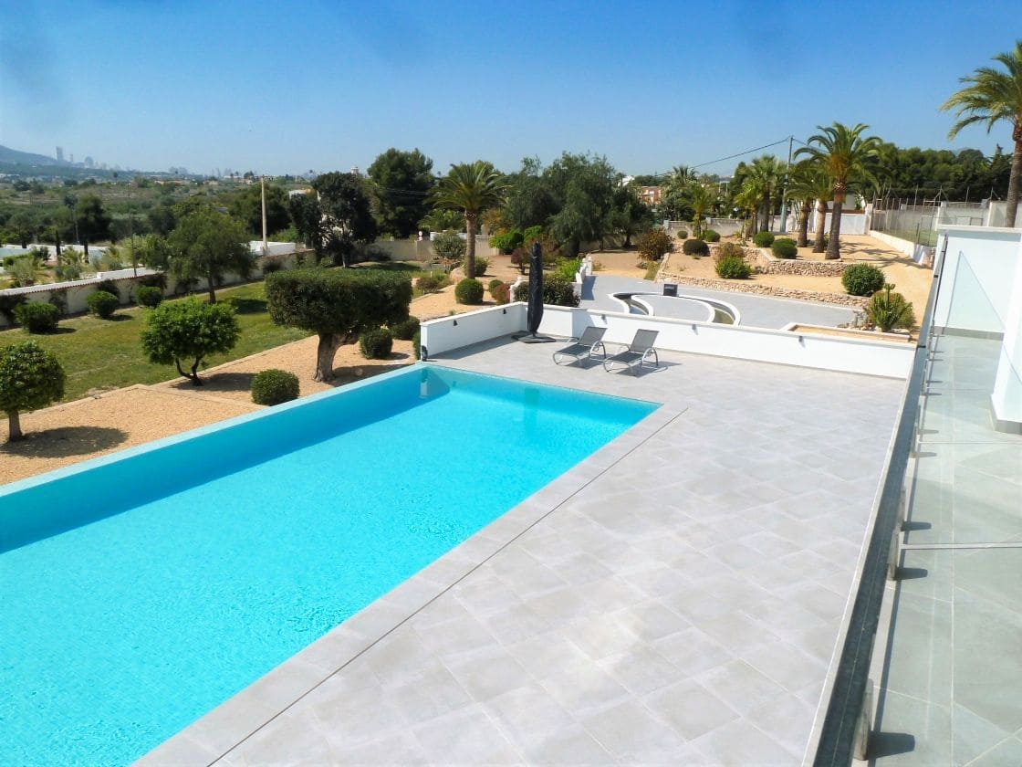5 makuuhuone Huvila myytävänä paikassa Altea mukana uima-altaan - 2 700 000 € (Ref: 9663728)