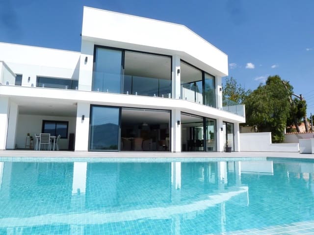 5 makuuhuone Huvila myytävänä paikassa Altea mukana uima-altaan - 2 700 000 € (Ref: 9663728)