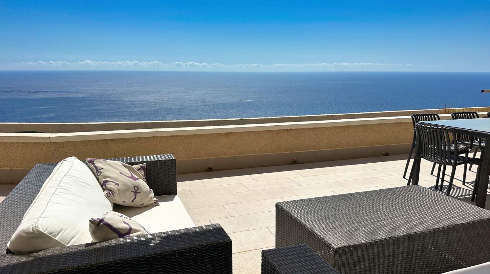 3 makuuhuone Huoneisto myytävänä paikassa Altea mukana uima-altaan - 690 000 € (Ref: 9663730)