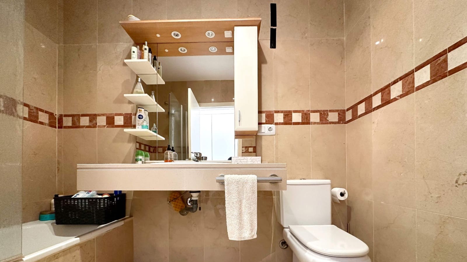 3 makuuhuone Huoneisto myytävänä paikassa Altea mukana uima-altaan - 690 000 € (Ref: 9663730)