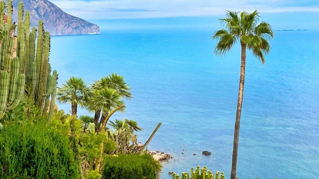 Chalet de 4 habitaciones en Altea en venta con piscina - 3.600.000 € (Ref: 9663731)