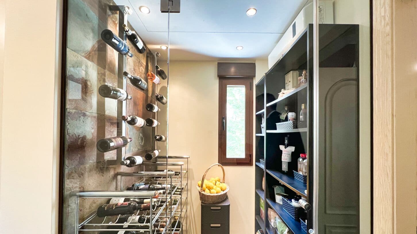 4 soveværelse Villa til salg i Benissa med swimmingpool garage - € 2.980.000 (Ref: 9663733)