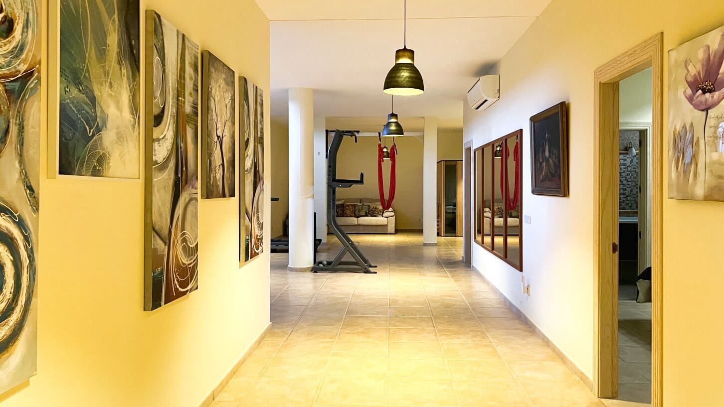 4 soveværelse Villa til salg i Benissa med swimmingpool garage - € 2.980.000 (Ref: 9663733)