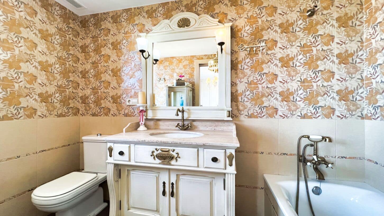 4 soveværelse Villa til salg i Benissa med swimmingpool garage - € 2.980.000 (Ref: 9663733)