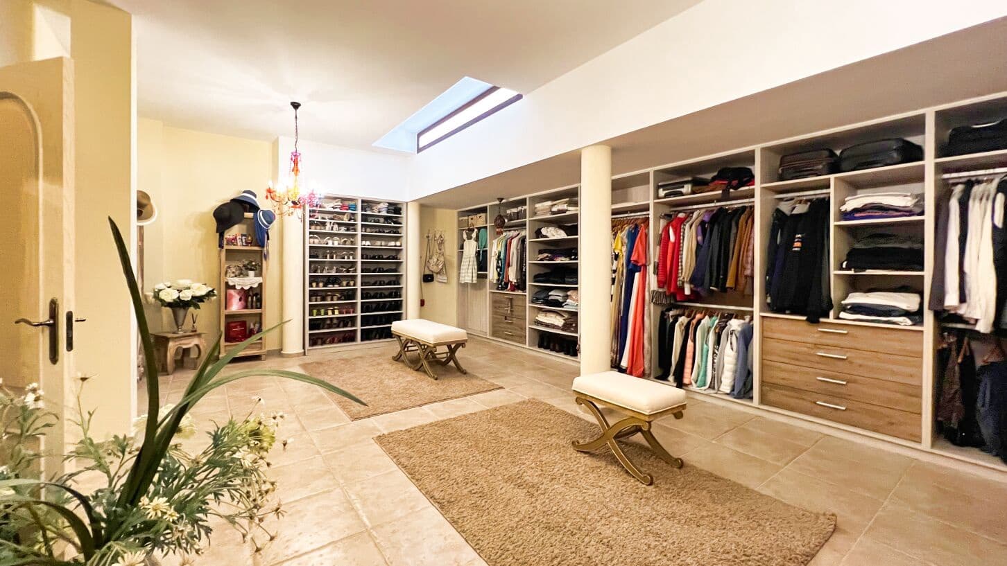 4 soveværelse Villa til salg i Benissa med swimmingpool garage - € 2.980.000 (Ref: 9663733)