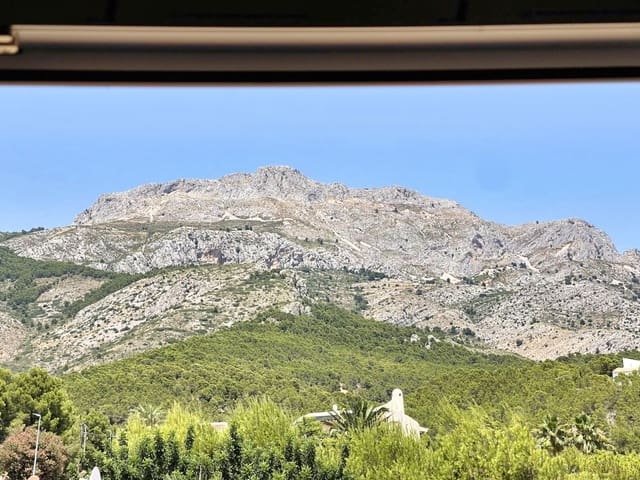 Chalet de 3 habitaciones en Altea la Vella, Altea en venta con piscina - 1.350.000 € (Ref: 9663736)