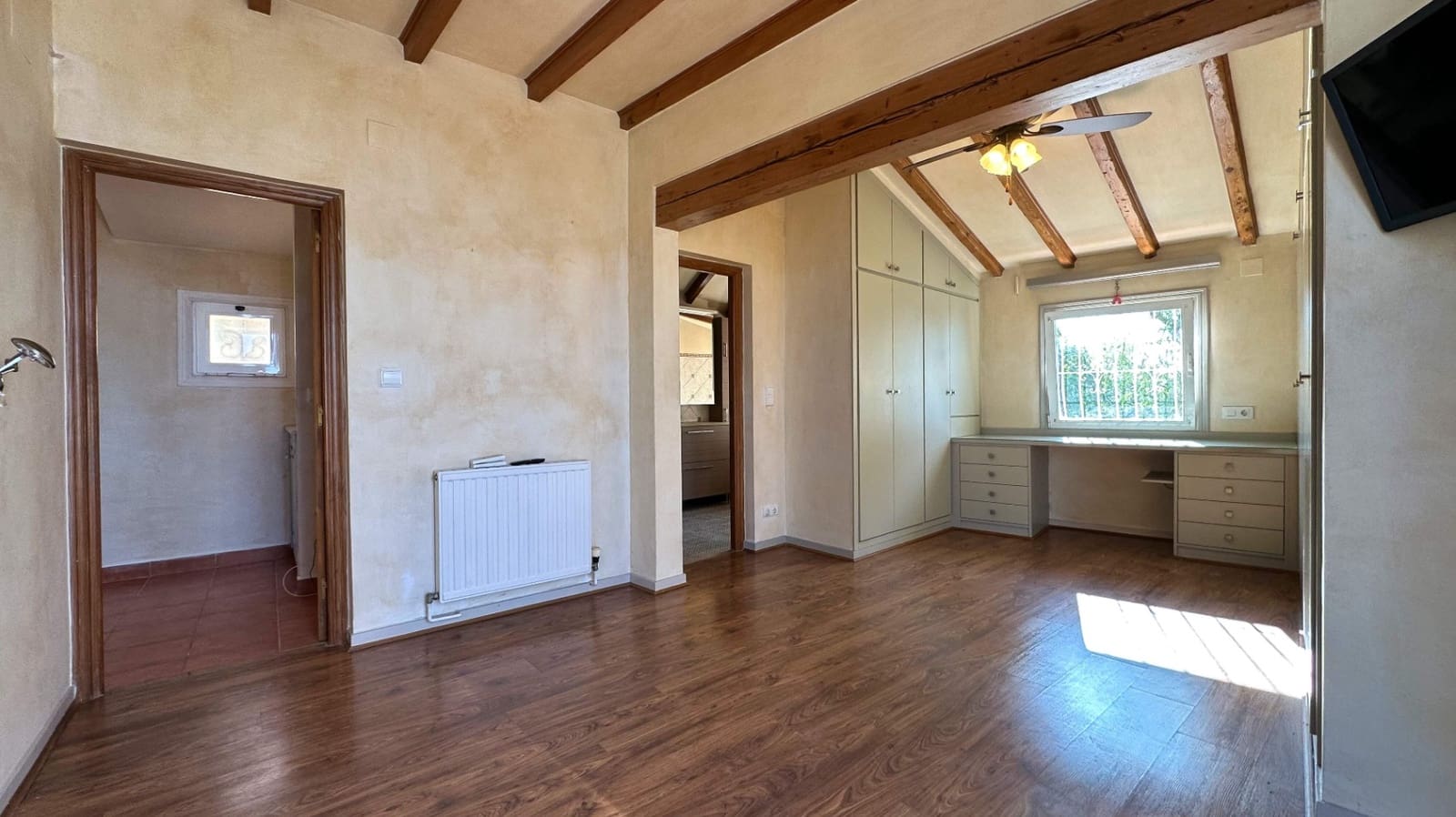 4 bedroom Villa for sale in Altea with pool - € 920,000 (Ref: 9671292)