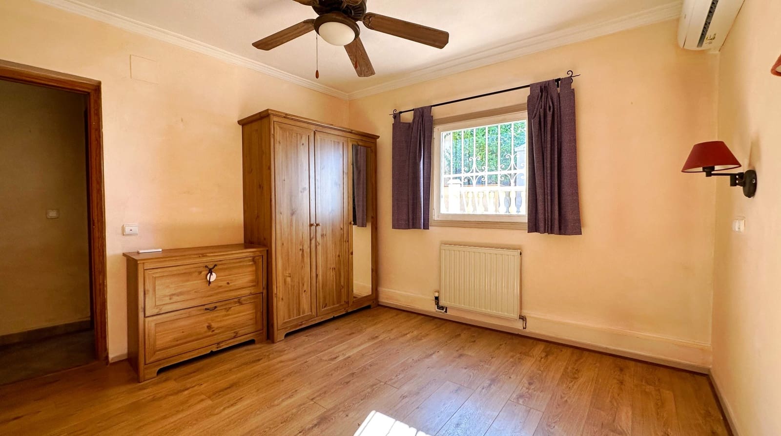 4 bedroom Villa for sale in Altea with pool - € 920,000 (Ref: 9671292)