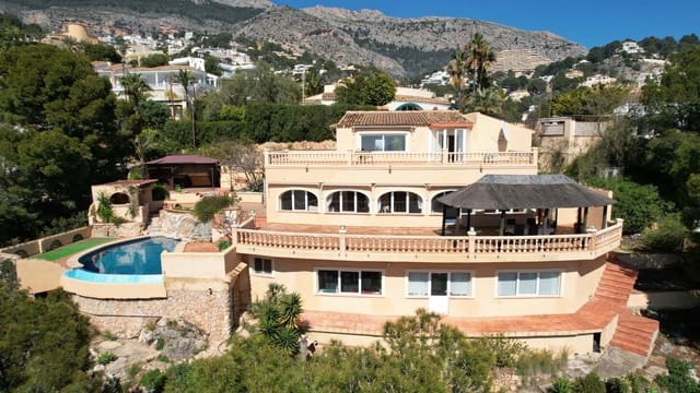 4 sypialnia Willa na sprzedaż w Altea z basenem - 920 000 € (Ref: 9671292)