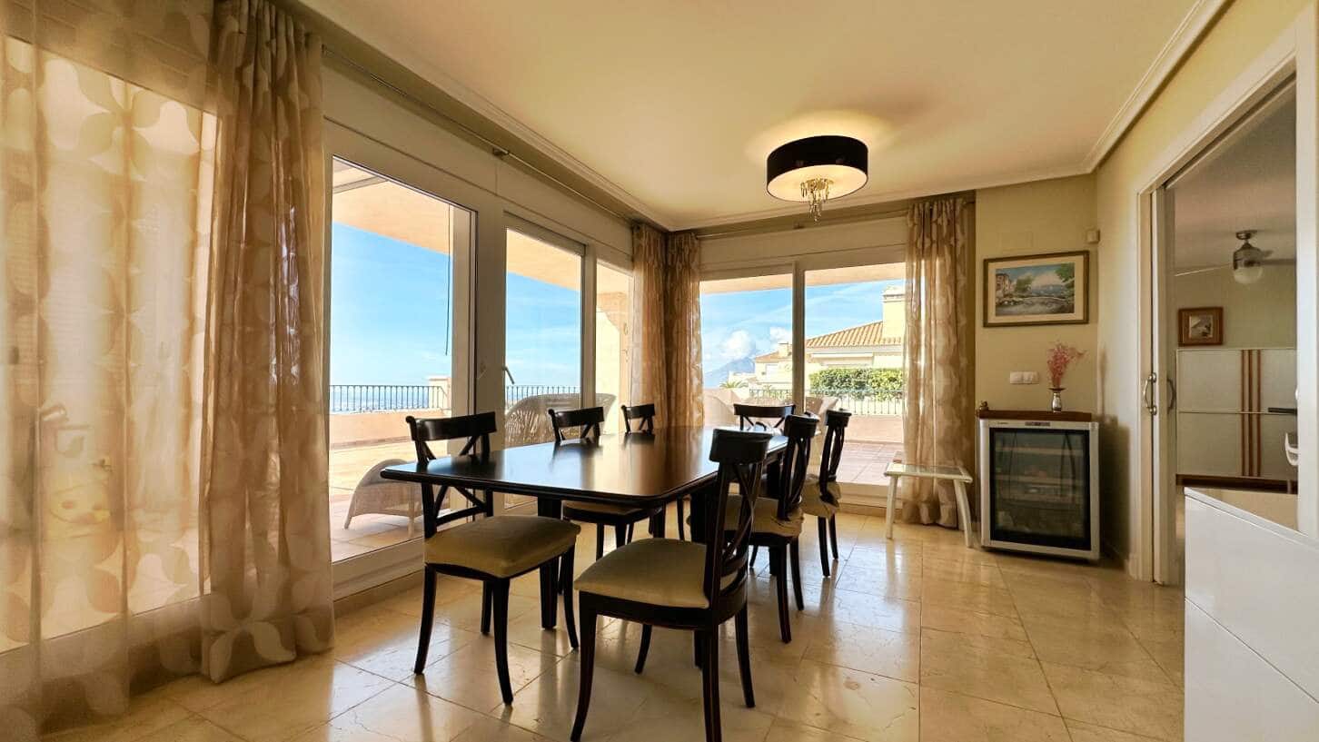 3 slaapkamer Penthouse te koop in Altea met zwembad - € 1.150.000 (Ref: 9676515)