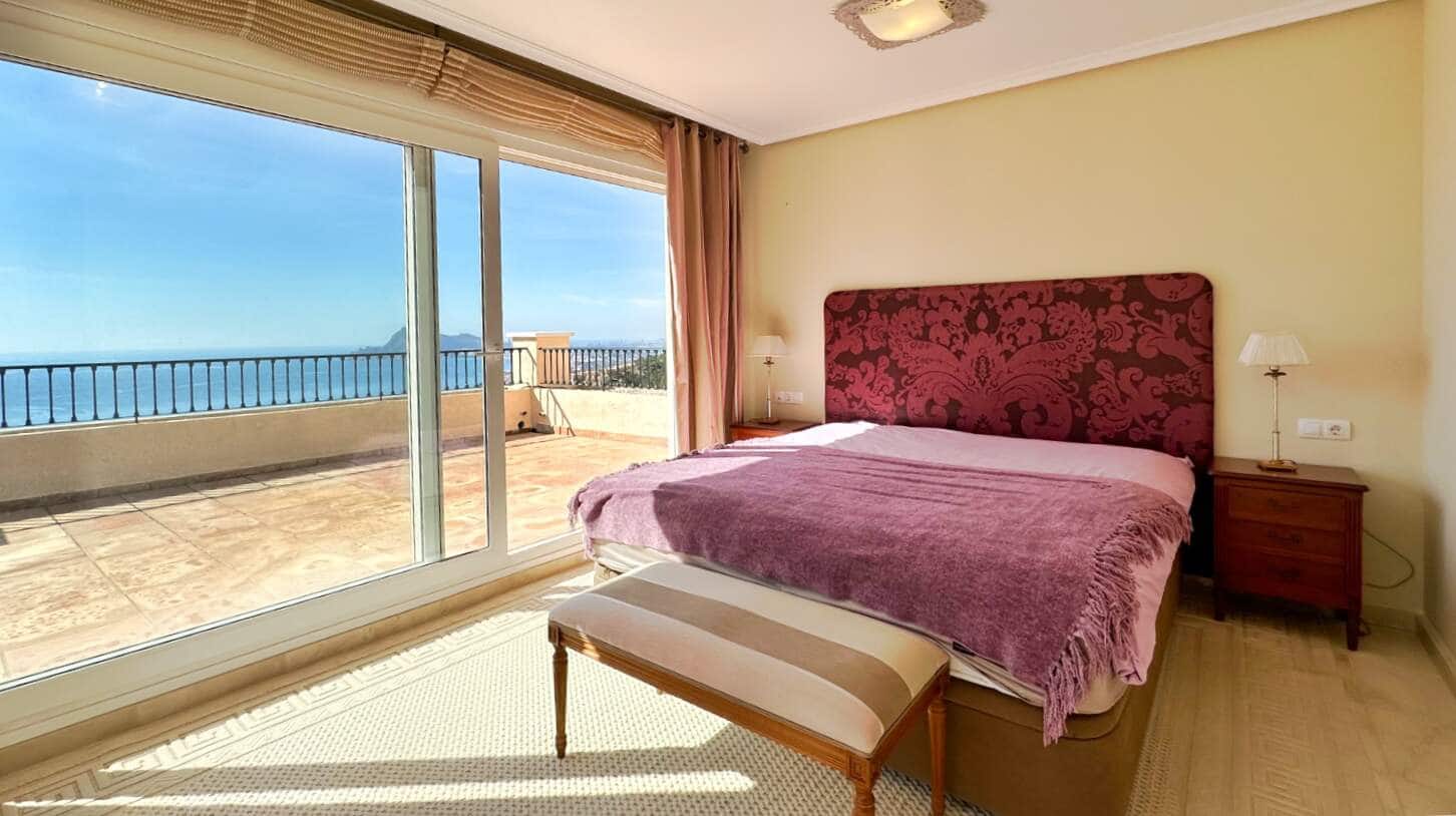 3 slaapkamer Penthouse te koop in Altea met zwembad - € 1.150.000 (Ref: 9676515)