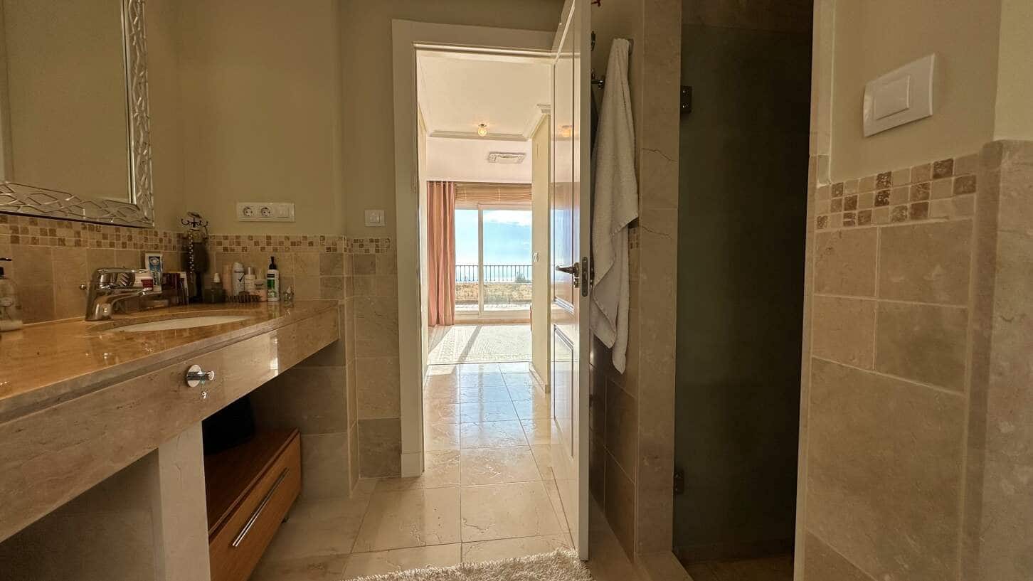 3 slaapkamer Penthouse te koop in Altea met zwembad - € 1.150.000 (Ref: 9676515)