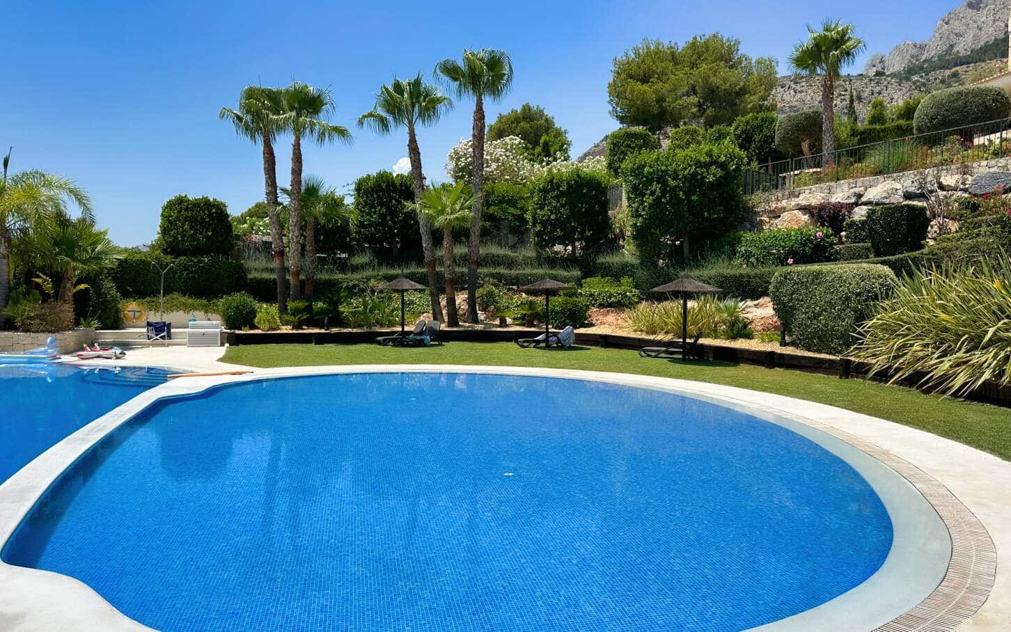3 slaapkamer Penthouse te koop in Altea met zwembad - € 1.150.000 (Ref: 9676515)