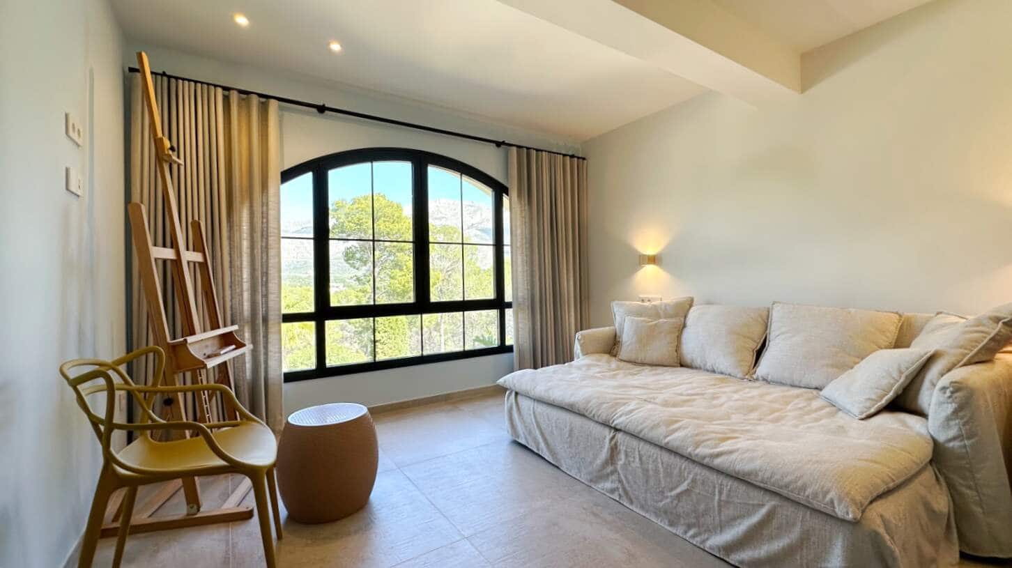 5 bedroom Villa for sale in Altea with pool - € 2,250,000 (Ref: 9688625)