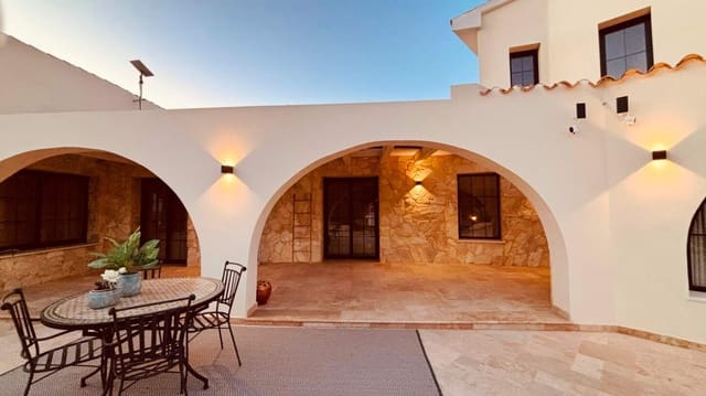 5 sypialnia Willa na sprzedaż w Altea z basenem - 2 250 000 € (Ref: 9688625)